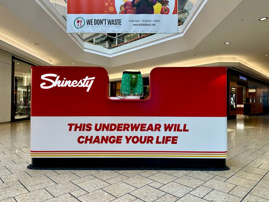 Mile-High-graphics-Shinesty-Mall-Kiosk-125298-Image-2